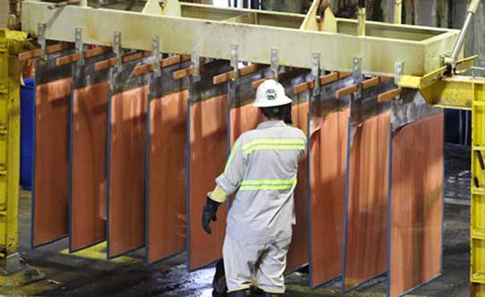 Déficit de cuivre Se Rétrécit Légèrement à 475,000 Tonnes en 2021